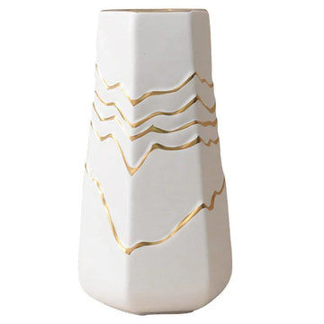 1 White Ceramic Vase with Gold-Coloured Wavy Detail, 13 x 11.5 x 25 cm - 0