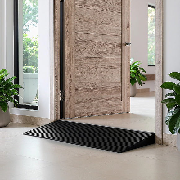 Cuttable Threshold Ramp Rubber Wheelchair Ramp Solid 4 cm Rise 90 cm Wide