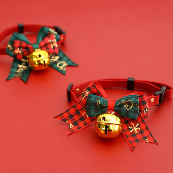 2 PCS Green Pet Christmas Bow Collar with Bell- 28-43 cm Adjustable Festive Bowtie Neck Collar for Cats and Dogs, Cute Holiday Party Decoration Accessory